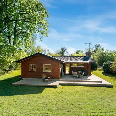 Alvia - 200m From The Sea In Lolland- Falster And Mon By Interhome Nyaraló