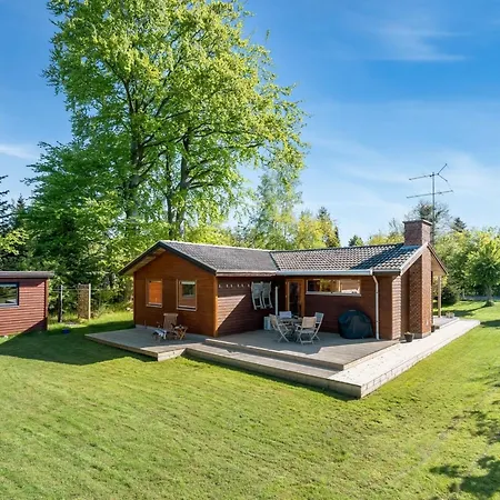 Alvia - 200m From The Sea By Interhome Semesterbostad Bøtø By