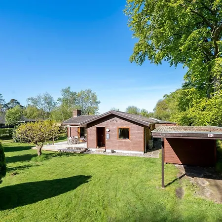 Alvia - 200m From The Sea By Interhome Semesterbostad Bøtø By