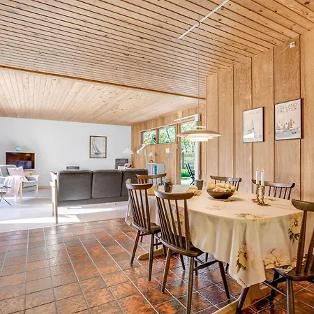 Prázdninový dům Alvia - 200m From The Sea By Interhome Bøtø By